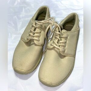 Etnies shoes- Scout